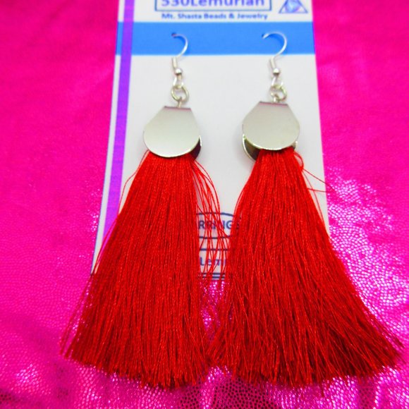 Red Tassel Dangle Earrings - Picture 2 of 3